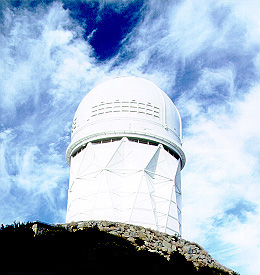 Четырёхметровый рефлектор обсерватории Китт Пик введён в действие в 1973 году